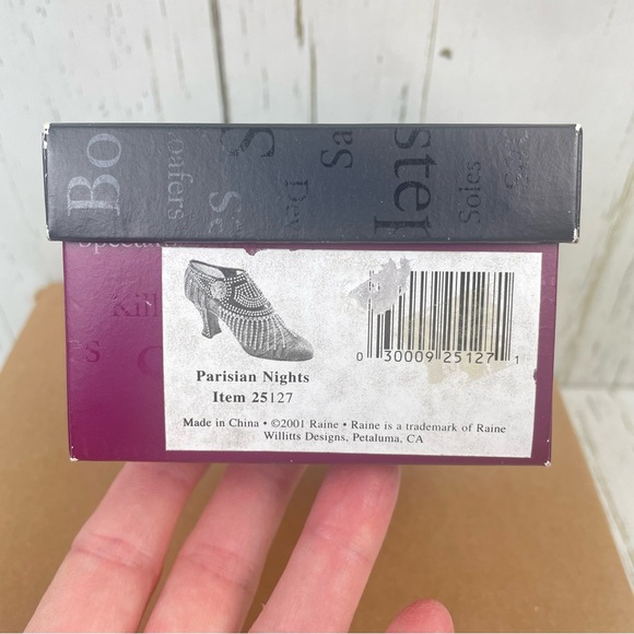 Just the Right Shoe by Raine “Parisian Nights” Miniature Shoe - Picture 13 of 14